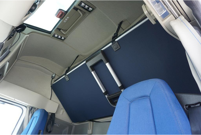 Tractor Volvo VOLVO / FH / 500 / I – SAVE / XL / EURO 6 / ACC / I -COOL / NOWY: foto 18 Tractor Volvo VOLVO / FH / 500 / I – SAVE / XL / EURO 6 / ACC / I -COOL / NOWY: foto 18