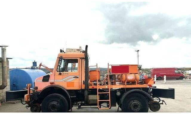 Unimog 1650 ZAGRO SCHIENEN TWO WAY RAIL ROAD - Motocultivador: foto 3 Unimog 1650 ZAGRO SCHIENEN TWO WAY RAIL ROAD - Motocultivador: foto 3
