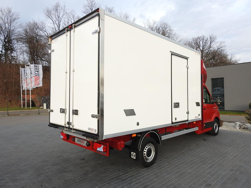 Carrinha frigorífica Volkswagen Crafter REFRIGERATOR -5*C 8 PALETS: foto 13 Carrinha frigorífica Volkswagen Crafter REFRIGERATOR -5*C 8 PALETS: foto 13