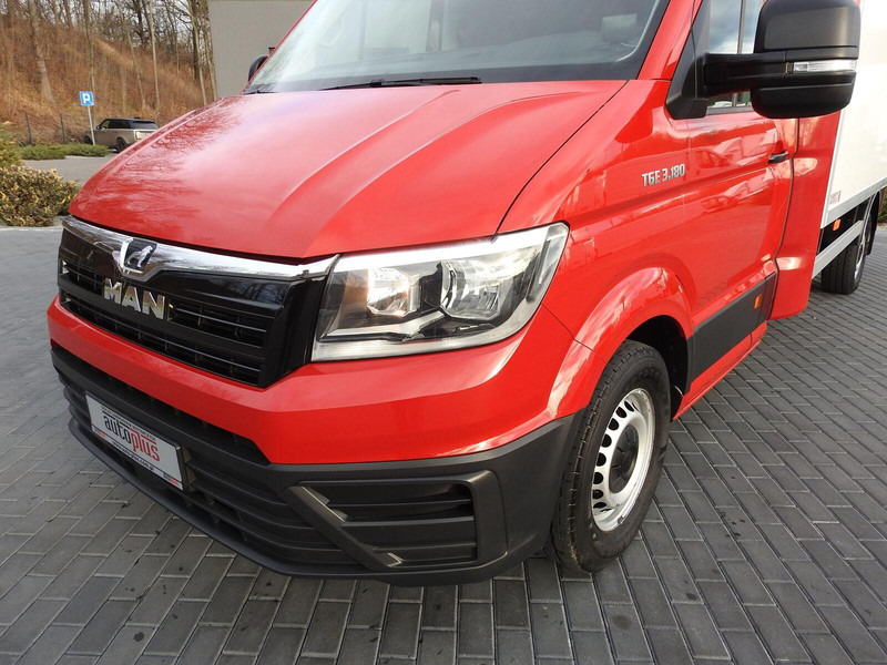 Carrinha frigorífica Volkswagen Crafter REFRIGERATOR -5*C 8 PALETS: foto 18 Carrinha frigorífica Volkswagen Crafter REFRIGERATOR -5*C 8 PALETS: foto 18