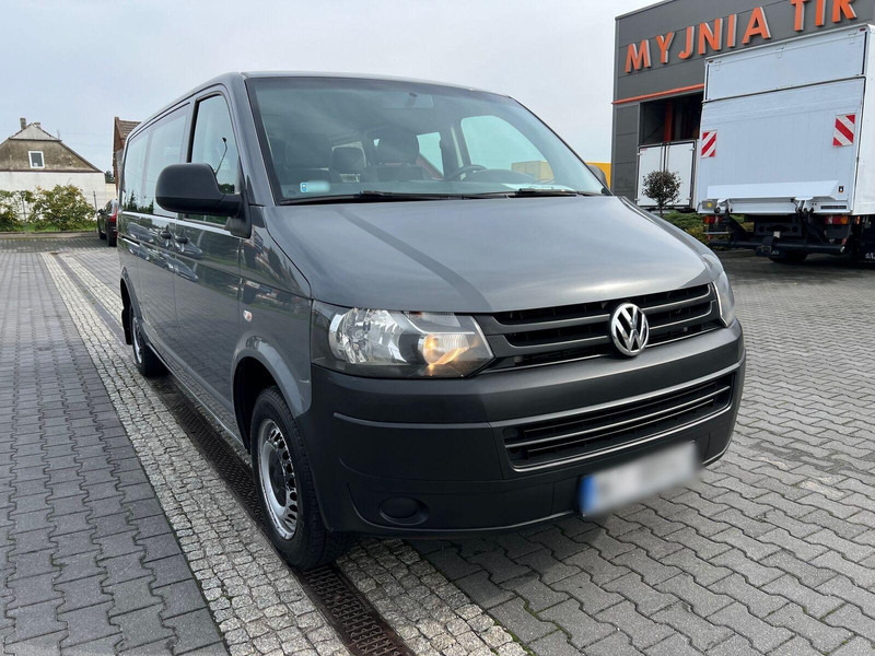 Volkswagen Transporter T5 Brygadówka, Osobowy, 9-miejsc, Jeden Właściciel, - Micro-ônibus, Furgão de passageiros: foto 5 Volkswagen Transporter T5 Brygadówka, Osobowy, 9-miejsc, Jeden Właściciel, - Micro-ônibus, Furgão de passageiros: foto 5
