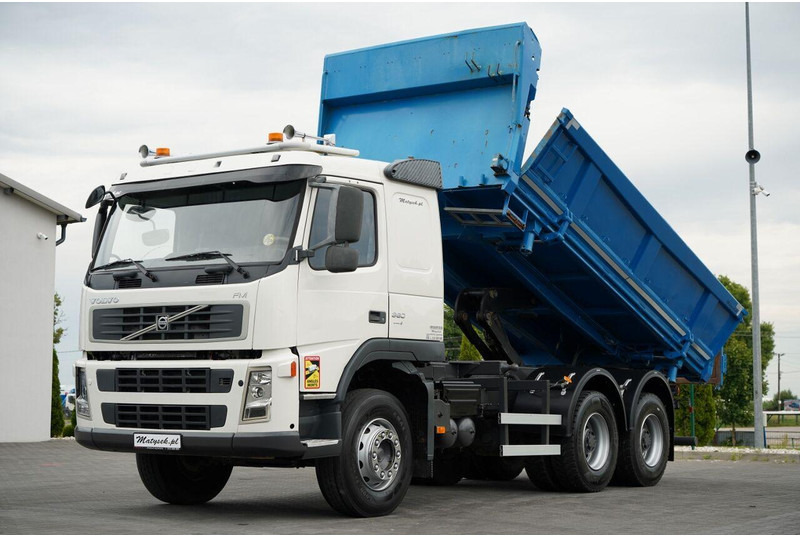 Volvo FM 360 / 6x4 / WYWROTKA DWUSTRONNA / HYDROBURTA / MANUAL / SPROW - Caminhão basculante: foto 1 Volvo FM 360 / 6x4 / WYWROTKA DWUSTRONNA / HYDROBURTA / MANUAL / SPROW - Caminhão basculante: foto 1