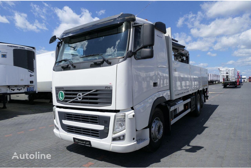 Volvo FM 460 - Camião de caixa aberta/ Plataforma, Caminhão grua: foto 2 Volvo FM 460 - Camião de caixa aberta/ Plataforma, Caminhão grua: foto 2