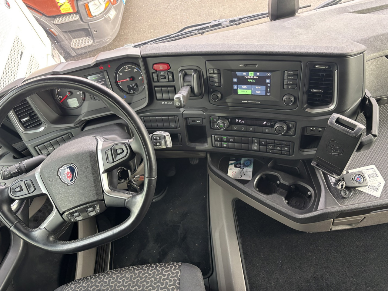 SCANIA R 460 A4x2NA - Tractor: foto 2 SCANIA R 460 A4x2NA - Tractor: foto 2