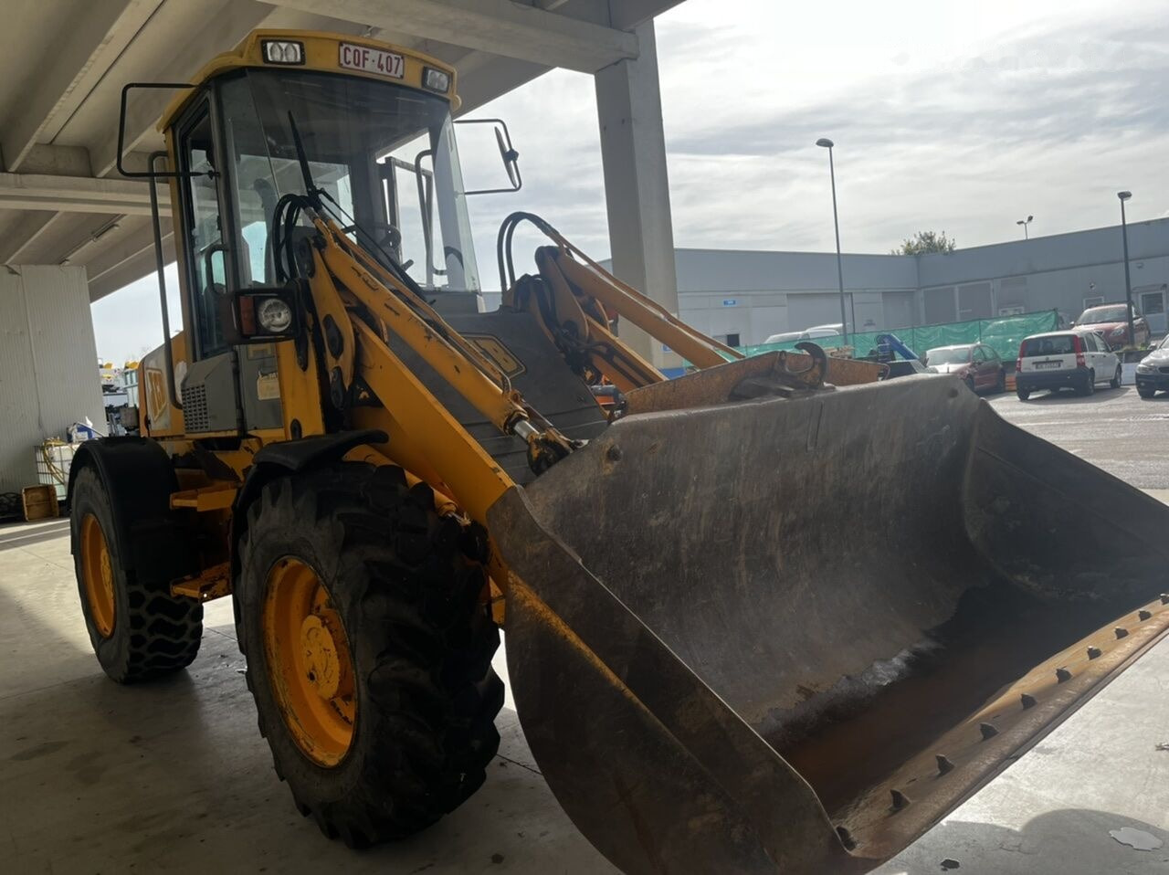 JCB 411 - Carregadeira de rodas: foto 4 JCB 411 - Carregadeira de rodas: foto 4