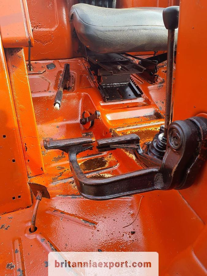 Trator FIAT 780 | 4 cylinder | Oil brakes | Power steering: foto 9