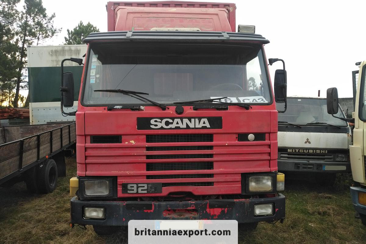 SCANIA P 92H | 6x2 10 tyres | On springs | 26 ton - Caminhão com lona: foto 3 SCANIA P 92H | 6x2 10 tyres | On springs | 26 ton - Caminhão com lona: foto 3