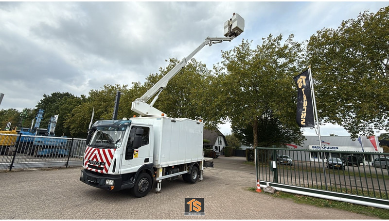 Iveco ML120E18P Comet 15.5meter - 12 TON - BELGIUM TOP TRUCK - Caminhão, Caminhão grua: foto 3 Iveco ML120E18P Comet 15.5meter - 12 TON - BELGIUM TOP TRUCK - Caminhão, Caminhão grua: foto 3