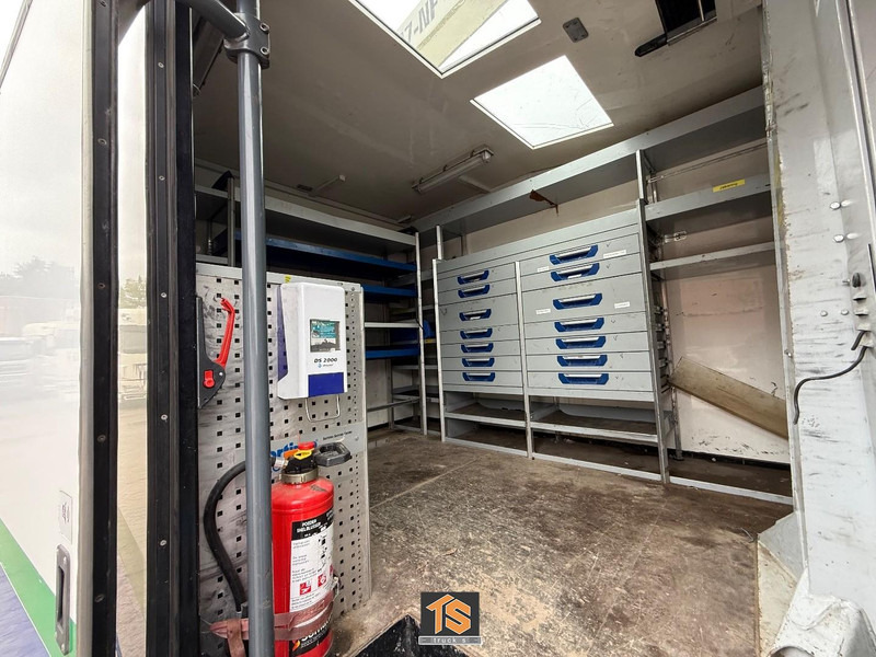 MAN TGL 12.210 EURO 5 - MANUAL - VERSALIFT VST-237-NF HEIGHT 14 M - BELGIUM TRUCK - TOP! - Caminhão, Caminhão grua: foto 3 MAN TGL 12.210 EURO 5 - MANUAL - VERSALIFT VST-237-NF HEIGHT 14 M - BELGIUM TRUCK - TOP! - Caminhão, Caminhão grua: foto 3