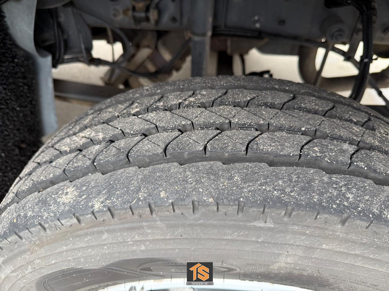 DAF FA LF45G08 MANUAL - EURO 5 - WERKSTATT/WERKPLAATS/SERVICE WAGEN - APK/TUV 07/2026 - NL TRUCK - TOP! - Caminhão furgão: foto 4 DAF FA LF45G08 MANUAL - EURO 5 - WERKSTATT/WERKPLAATS/SERVICE WAGEN - APK/TUV 07/2026 - NL TRUCK - TOP! - Caminhão furgão: foto 4