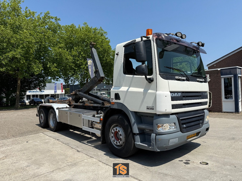 DAF FAN CF 85 360 - AUTOMATIC - HOOK - NL TOP TRUCK - Caminhão polibenne: foto 3 DAF FAN CF 85 360 - AUTOMATIC - HOOK - NL TOP TRUCK - Caminhão polibenne: foto 3
