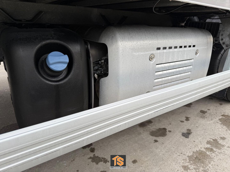 DAF LF 230 FA 12 TON - AUTOMATIC - ORIGINAL KM - TOP! - Caminhão furgão: foto 5 DAF LF 230 FA 12 TON - AUTOMATIC - ORIGINAL KM - TOP! - Caminhão furgão: foto 5