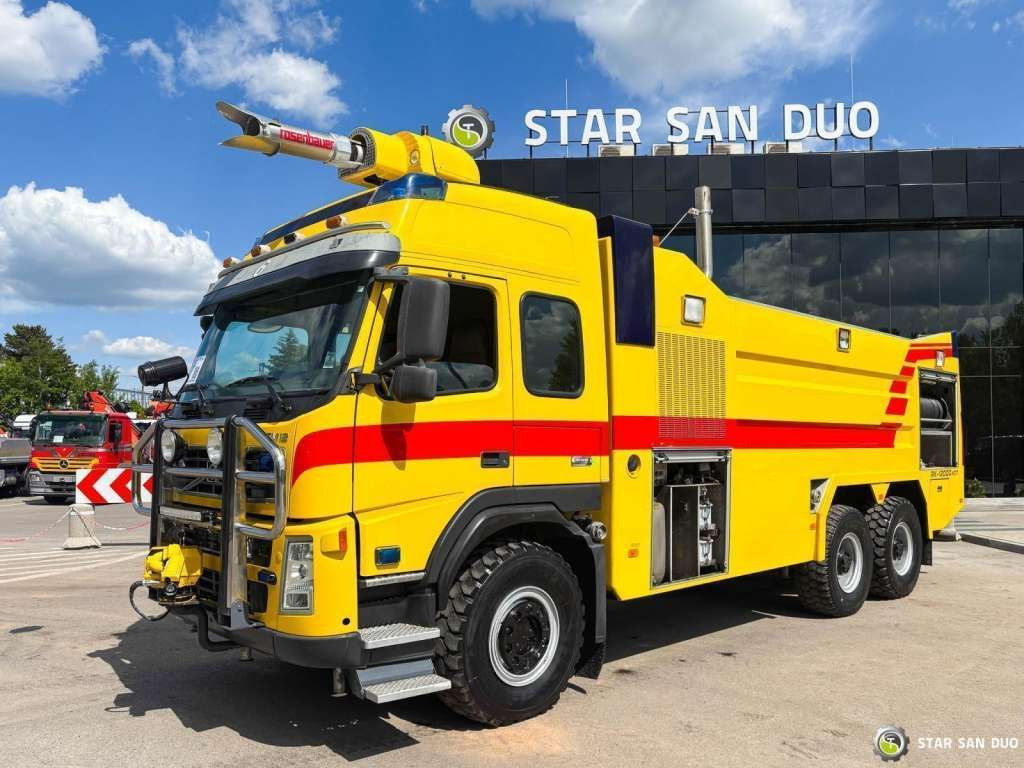Volvo FM 460 6x6 Rosenbauer Fire Truck LSP Water Tank - Caminhão: foto 1 Volvo FM 460 6x6 Rosenbauer Fire Truck LSP Water Tank - Caminhão: foto 1