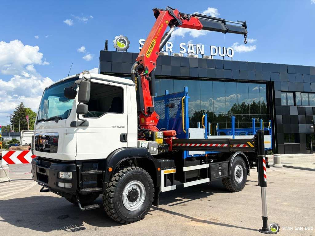 MAN TGM 18 250 4x4 PALFINGER PK 27001 HDS Crane Kra - Caminhão basculante: foto 3 MAN TGM 18 250 4x4 PALFINGER PK 27001 HDS Crane Kra - Caminhão basculante: foto 3