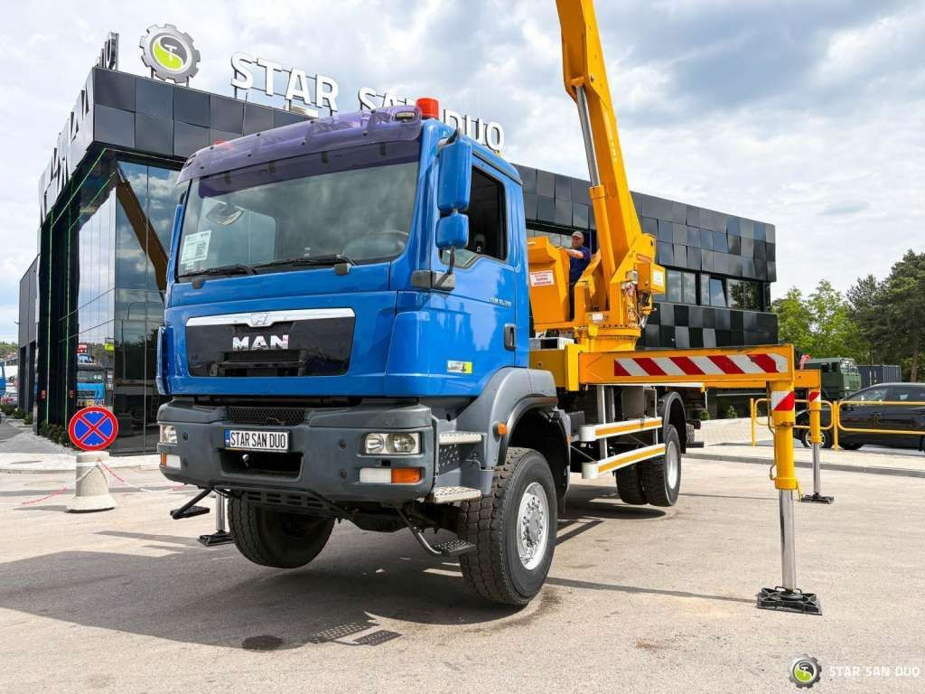 MAN TGM 18.330 4x4 MULTITEL J335 Truck Mounted Lift - Caminhão com plataforma aérea: foto 3 MAN TGM 18.330 4x4 MULTITEL J335 Truck Mounted Lift - Caminhão com plataforma aérea: foto 3