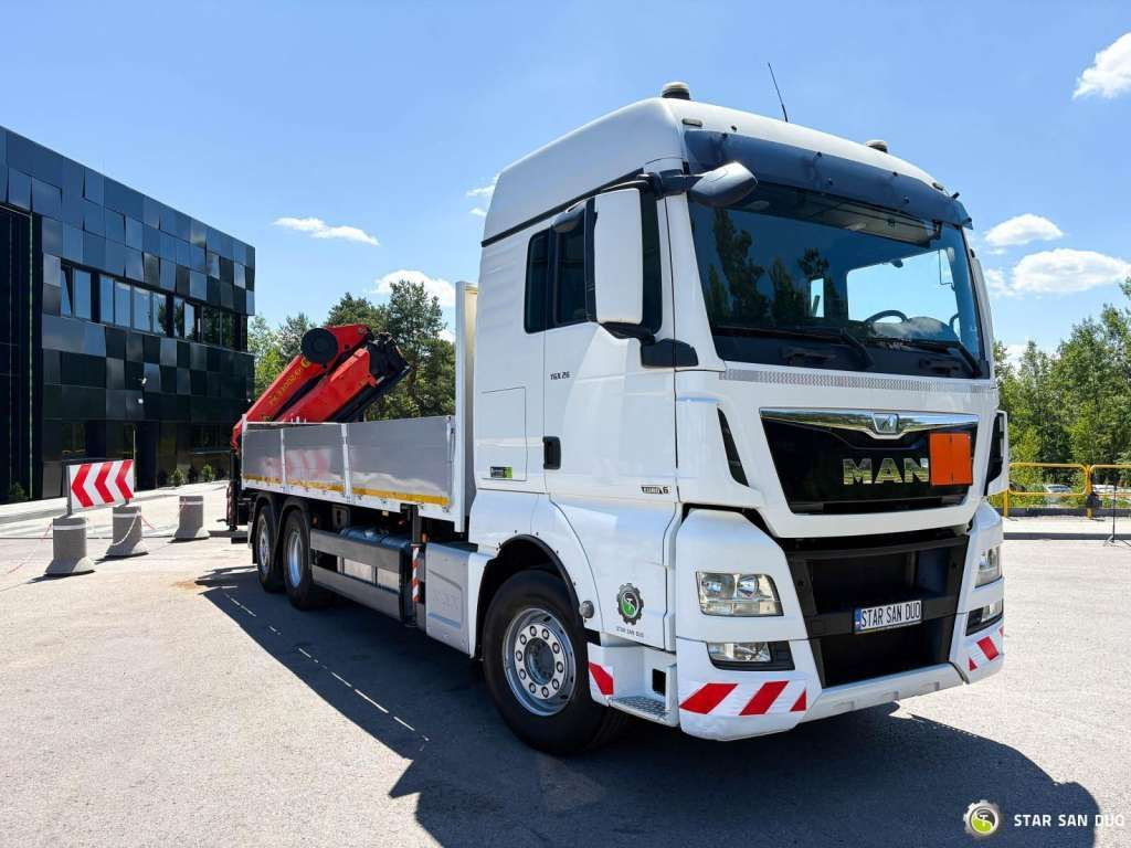 MAN TGX 26.480 6x2 PALFINGER PK 33002 EH Crane Winc - Caminhão grua: foto 4 MAN TGX 26.480 6x2 PALFINGER PK 33002 EH Crane Winc - Caminhão grua: foto 4