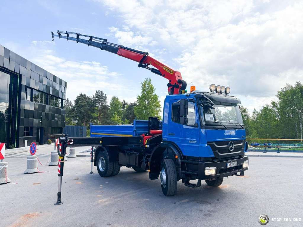 Mercedes-Benz AXOR 1833 4x4 Palfinger PK 22002 EH Crane Winch - Caminhão grua: foto 2 Mercedes-Benz AXOR 1833 4x4 Palfinger PK 22002 EH Crane Winch - Caminhão grua: foto 2