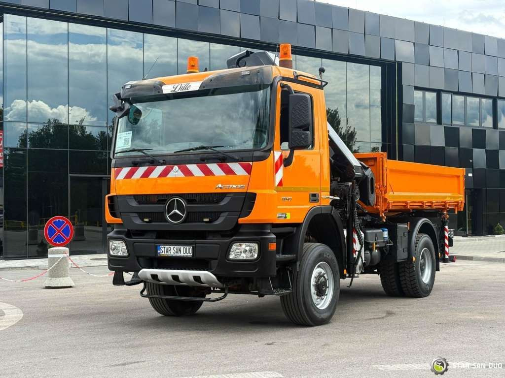 Locação de  Mercedes-Benz  Actros 1841 AK 4x4 Hiab 288E-7 Crane Kipper Mercedes-Benz  Actros 1841 AK 4x4 Hiab 288E-7 Crane Kipper: foto 12