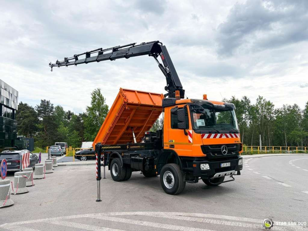 Locação de  Mercedes-Benz  Actros 1841 AK 4x4 Hiab 288E-7 Crane Kipper Mercedes-Benz  Actros 1841 AK 4x4 Hiab 288E-7 Crane Kipper: foto 6