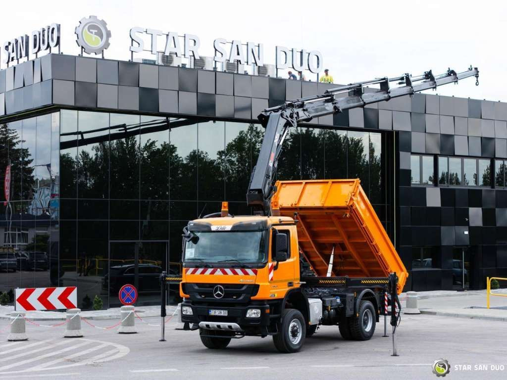 Mercedes-Benz Actros 1841 AK 4x4 Hiab 288E-7 Crane Kipper - Caminhão grua: foto 1 Mercedes-Benz Actros 1841 AK 4x4 Hiab 288E-7 Crane Kipper - Caminhão grua: foto 1