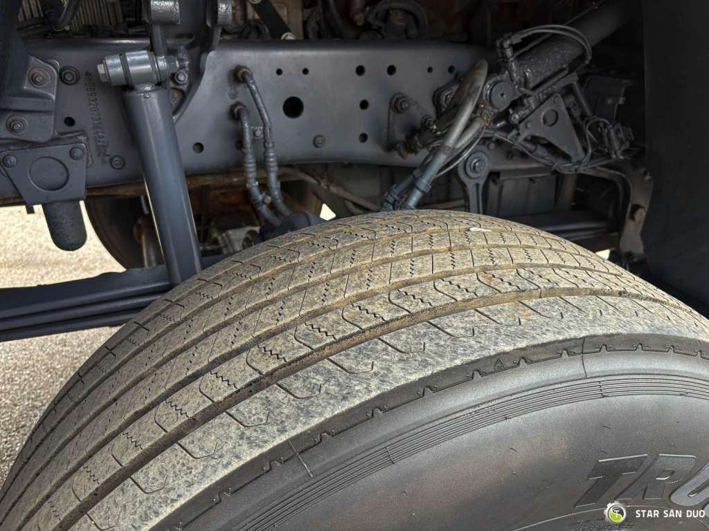 Locação de  Mercedes-Benz  Actros 1841 AK 4x4 Hiab 288E-7 Crane Kipper Mercedes-Benz  Actros 1841 AK 4x4 Hiab 288E-7 Crane Kipper: foto 25