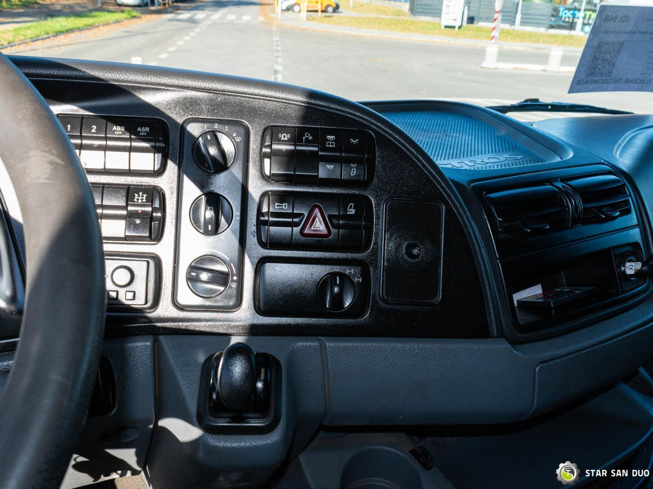 Caminhão grua : foto 22 Caminhão grua : foto 22