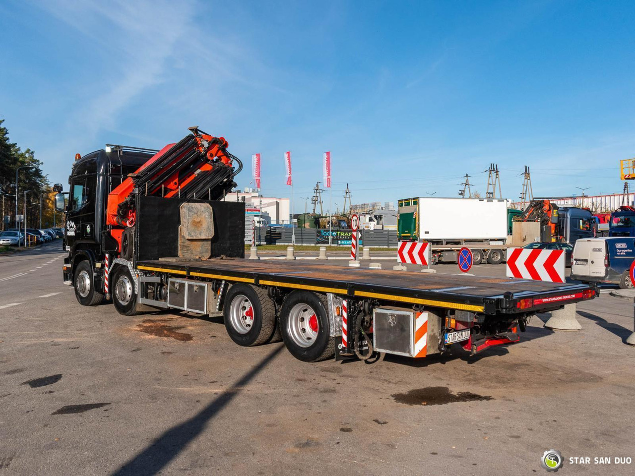 - Caminhão grua: foto 5 - Caminhão grua: foto 5