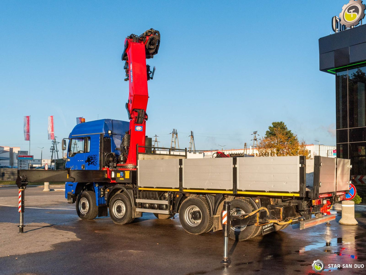 - Caminhão grua: foto 5 - Caminhão grua: foto 5