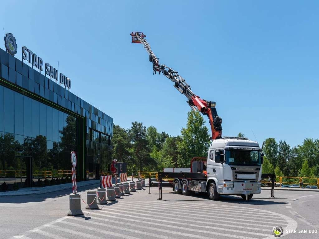 Scania G490 6x2 Palfinger PK 53002 SH Fly Jib Basket - Caminhão grua: foto 1 Scania G490 6x2 Palfinger PK 53002 SH Fly Jib Basket - Caminhão grua: foto 1