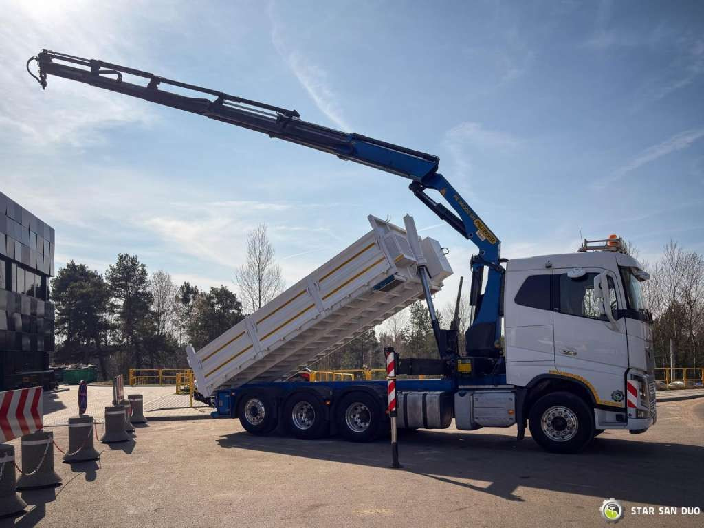 Volvo FH 16.550 8x4 Palfinger PK 34002-SH Crane Kippe - Caminhão grua: foto 2 Volvo FH 16.550 8x4 Palfinger PK 34002-SH Crane Kippe - Caminhão grua: foto 2