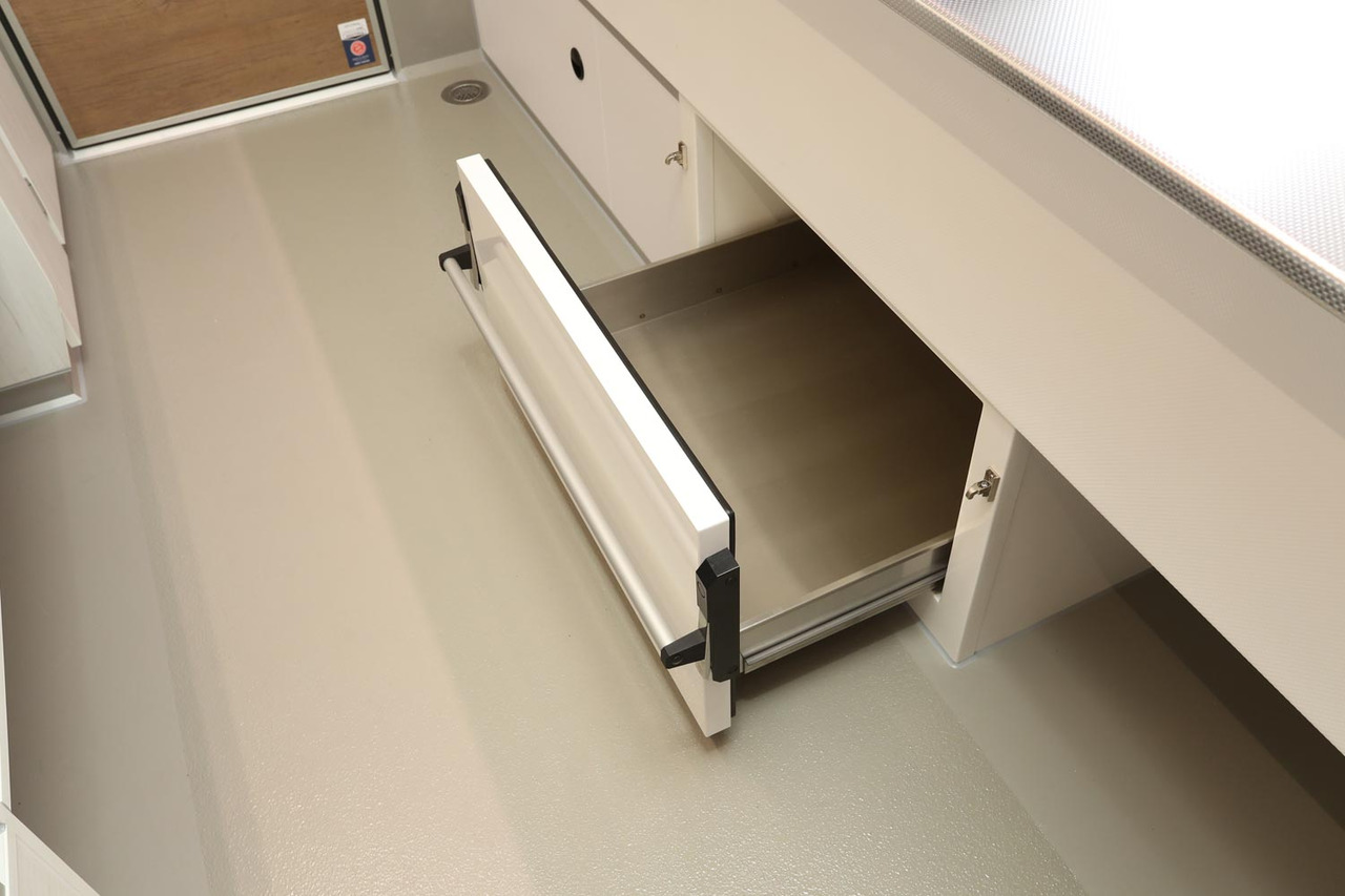 Verkaufsanhänger BORCO HÖHNS - Roulote bar: foto 5 Verkaufsanhänger BORCO HÖHNS - Roulote bar: foto 5