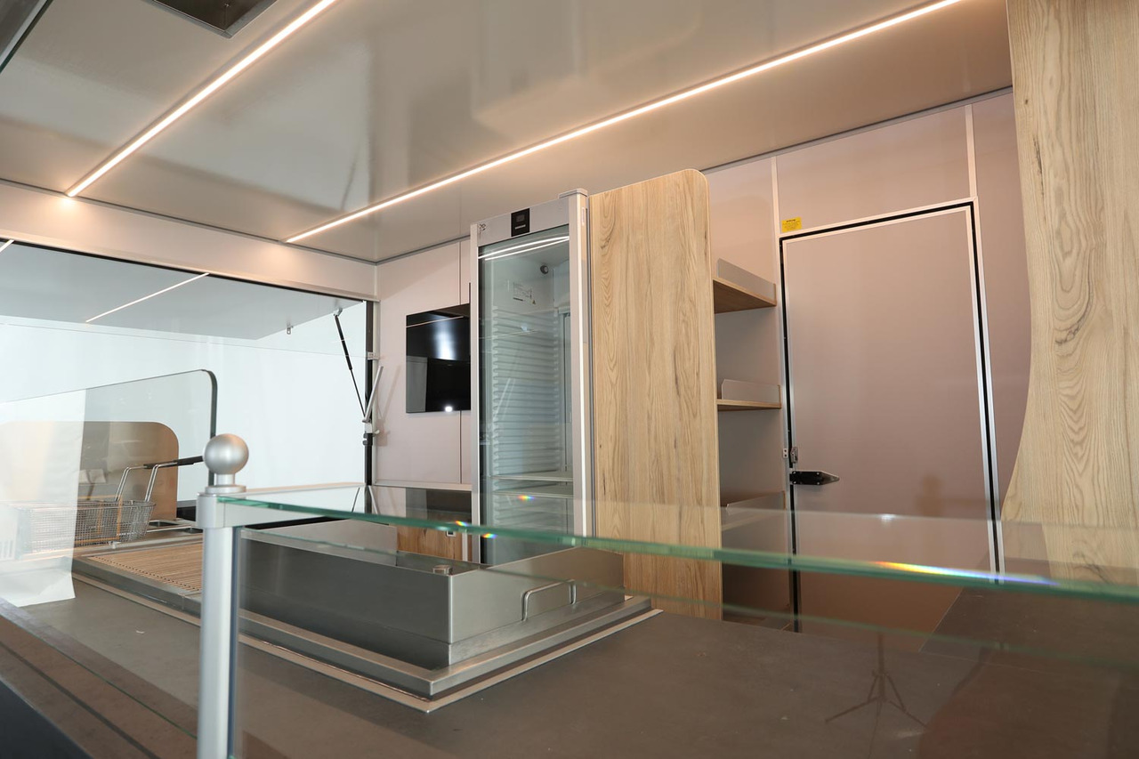 Verkaufsanhänger BORCO HÖHNS - Roulote bar: foto 2 Verkaufsanhänger BORCO HÖHNS - Roulote bar: foto 2