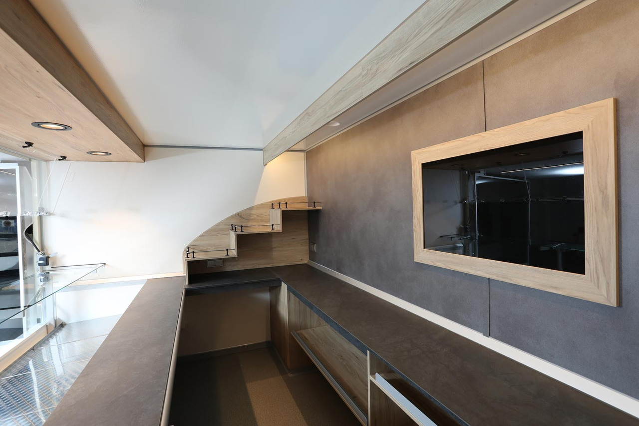 Verkaufsanhänger BORCO HÖHNS - Roulote bar: foto 3 Verkaufsanhänger BORCO HÖHNS - Roulote bar: foto 3