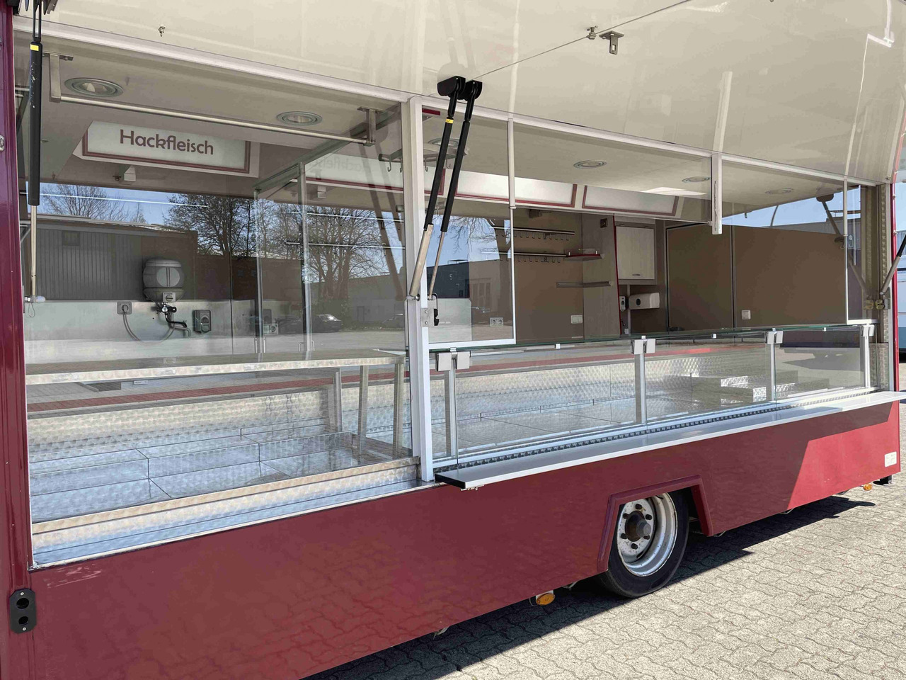 Verkaufsanhänger Esselmann - Roulote bar: foto 3 Verkaufsanhänger Esselmann - Roulote bar: foto 3