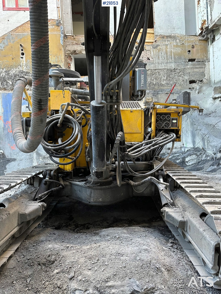 Atlas Epiroc T30 - Máquina de perfuração: foto 3 Atlas Epiroc T30 - Máquina de perfuração: foto 3