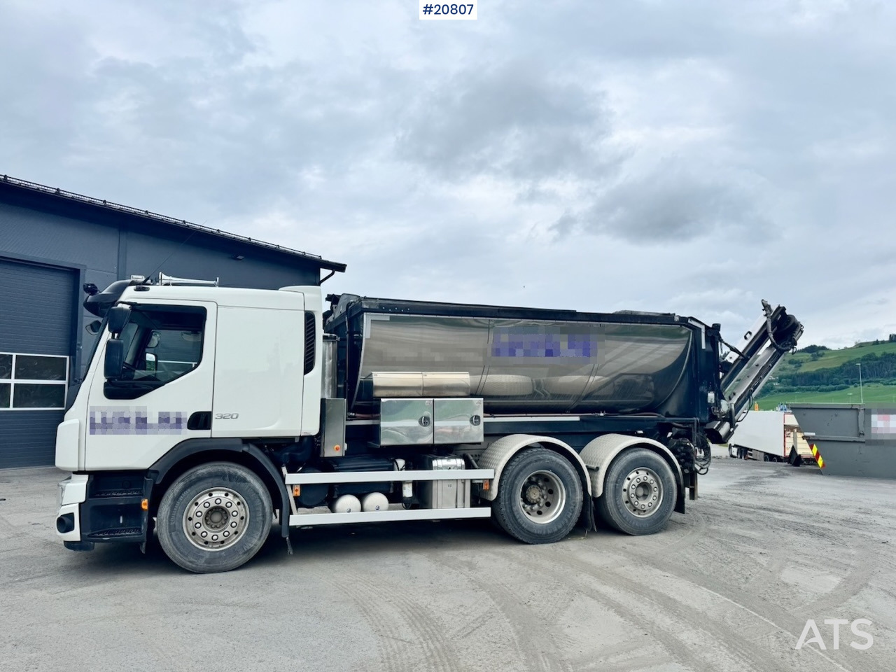 Volvo FE320 - Caminhão, Máquina de asfalto: foto 1 Volvo FE320 - Caminhão, Máquina de asfalto: foto 1