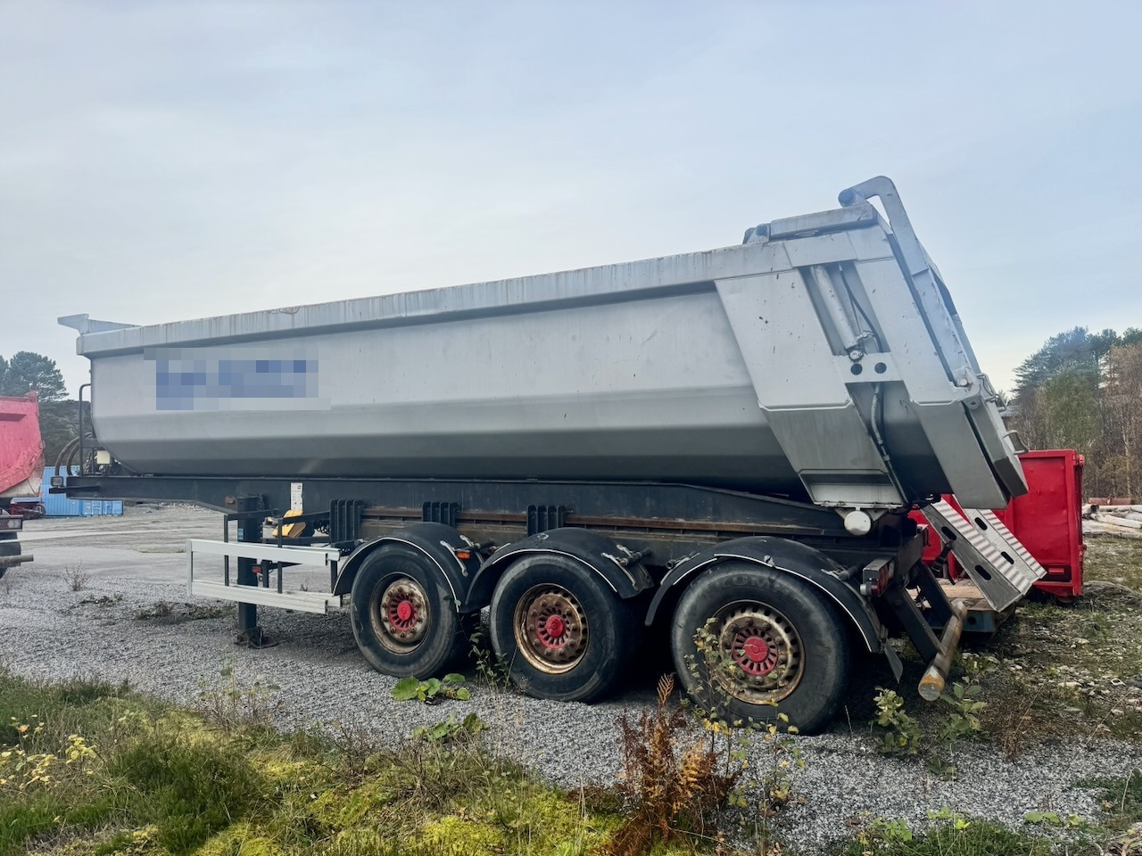 Carnehl 2006 Carnehl Tippsemi - Semireboque basculante: foto 4 Carnehl 2006 Carnehl Tippsemi - Semireboque basculante: foto 4