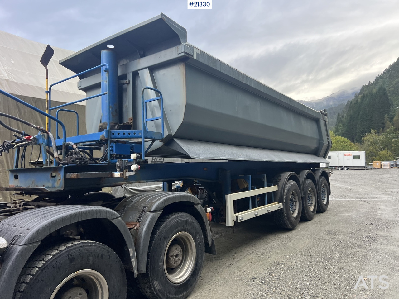 Carnehl 3 akslet tippsemi - Semireboque basculante: foto 1 Carnehl 3 akslet tippsemi - Semireboque basculante: foto 1