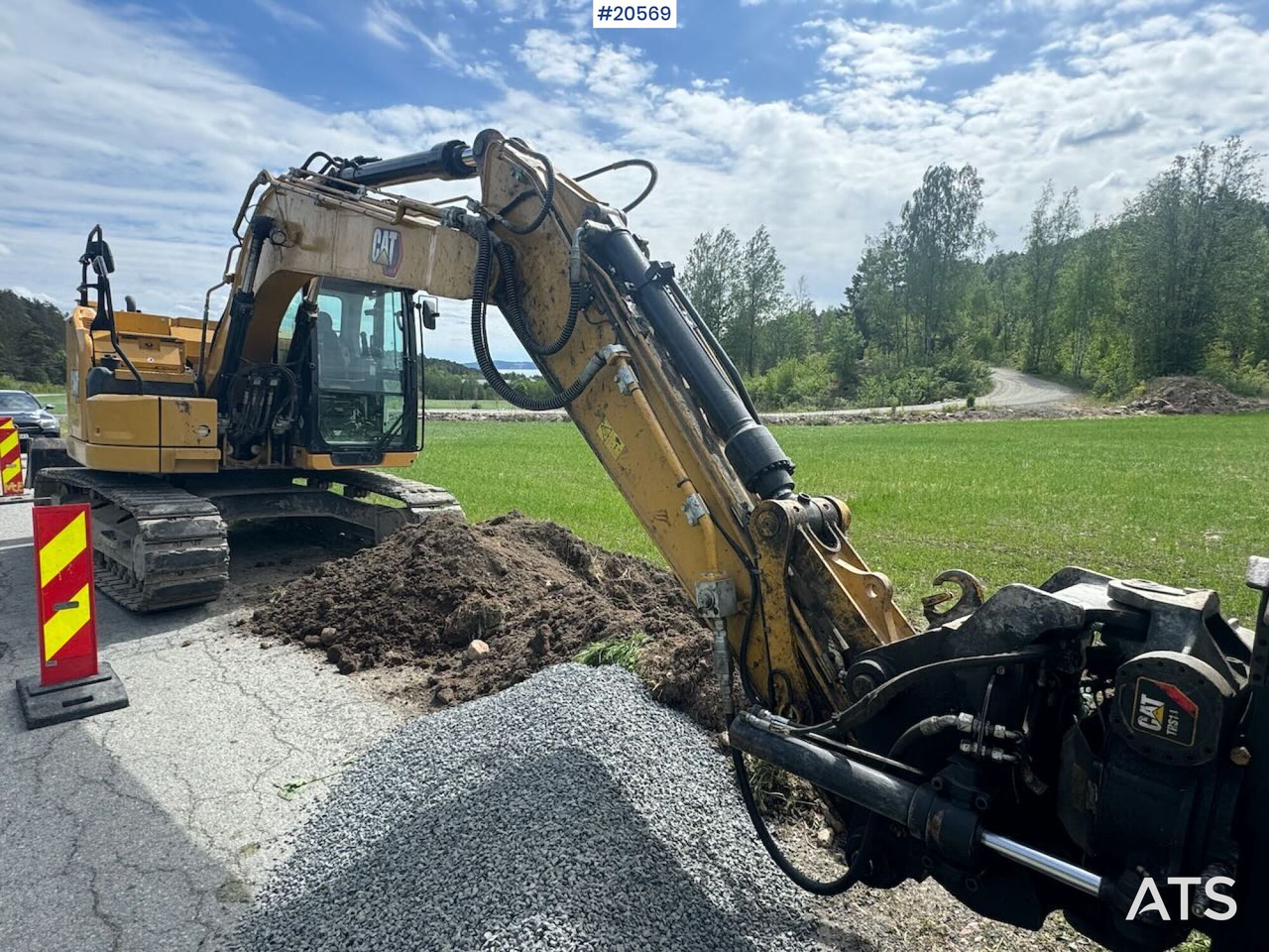 Caterpillar 315 Beltegraver m/ tilt og 2 skuffer - Escavadeira: foto 4 Caterpillar 315 Beltegraver m/ tilt og 2 skuffer - Escavadeira: foto 4