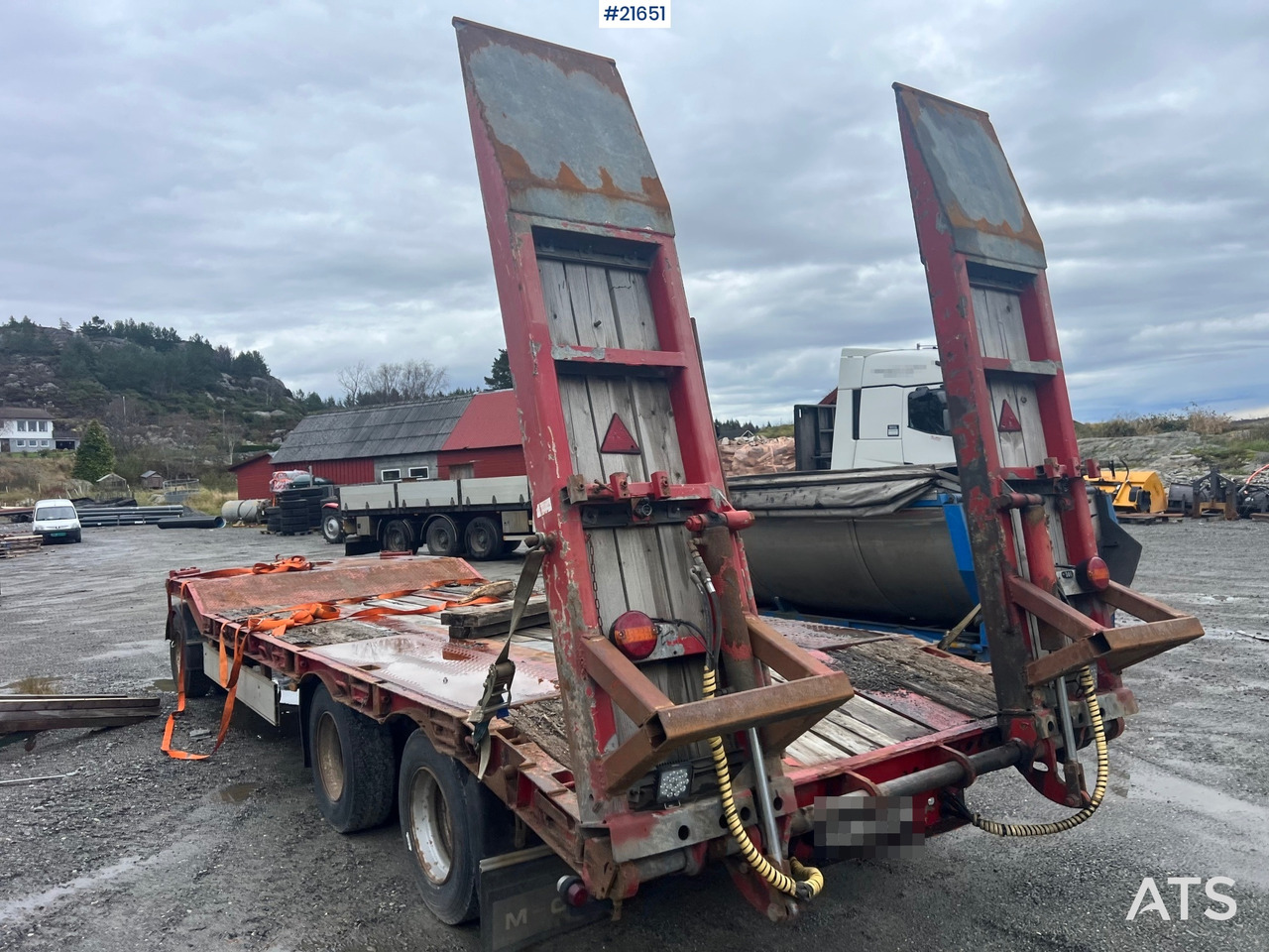 Damm 3 akslet maskinhenger m/ hydrauliske kjørebroer - Reboque transporte de veículos: foto 2 Damm 3 akslet maskinhenger m/ hydrauliske kjørebroer - Reboque transporte de veículos: foto 2