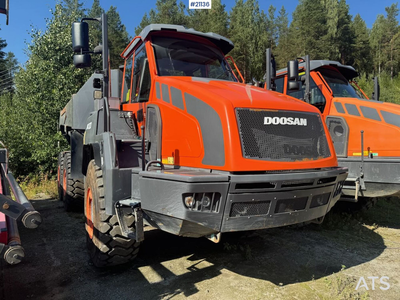 Doosan DA 30 - Caminhão articulado: foto 1 Doosan DA 30 - Caminhão articulado: foto 1