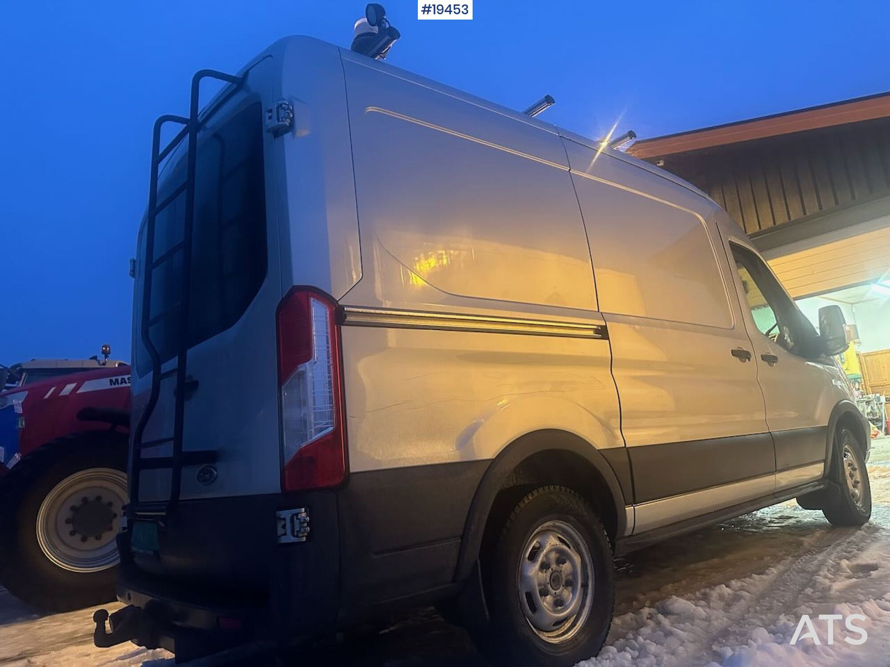 Ford Transit - Furgão: foto 5 Ford Transit - Furgão: foto 5