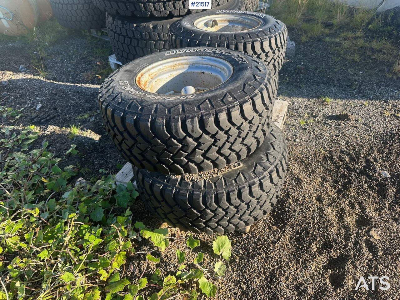 Hankook Dynapro MT dekk til wille hjullaster - Pneu de Máquina de construção: foto 2 Hankook Dynapro MT dekk til wille hjullaster - Pneu de Máquina de construção: foto 2