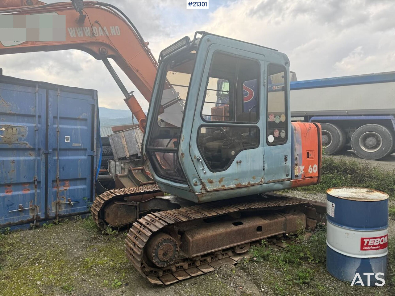 Hitachi EX60 - Escavadora de rastos: foto 3 Hitachi EX60 - Escavadora de rastos: foto 3