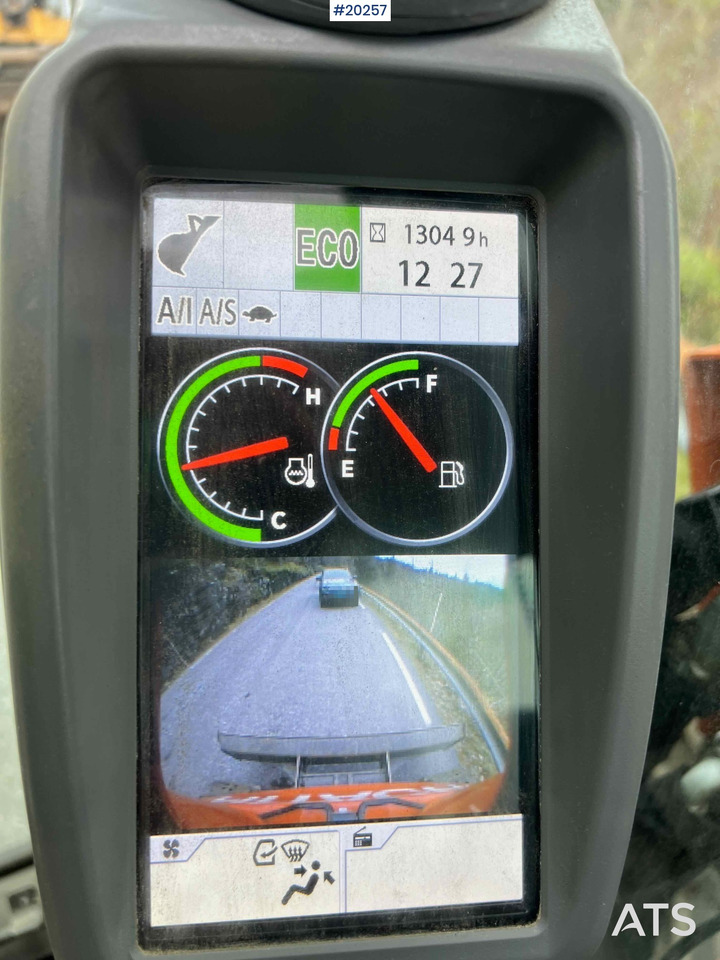 Escavadeira Hitachi ZX85 US-6: foto 22