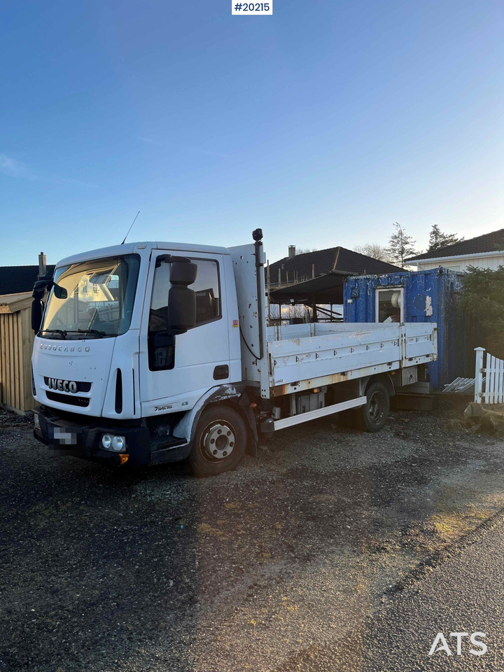 Iveco EUROCARGO 4x2 Planbil - Camião de caixa aberta/ Plataforma: foto 1 Iveco EUROCARGO 4x2 Planbil - Camião de caixa aberta/ Plataforma: foto 1