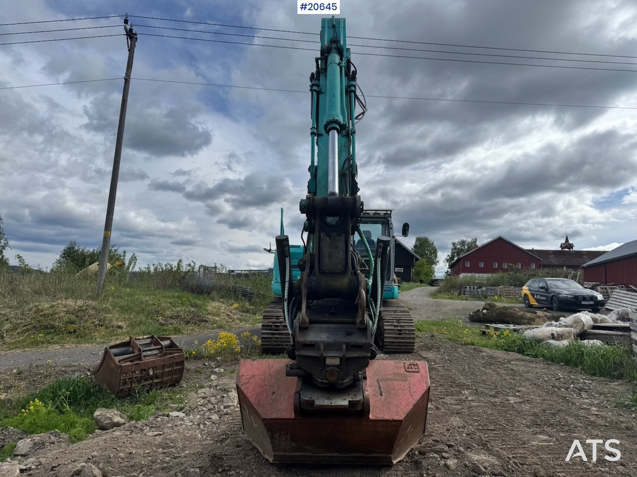 Escavadeira Kobelco SK235SR: foto 8 Escavadeira Kobelco SK235SR: foto 8