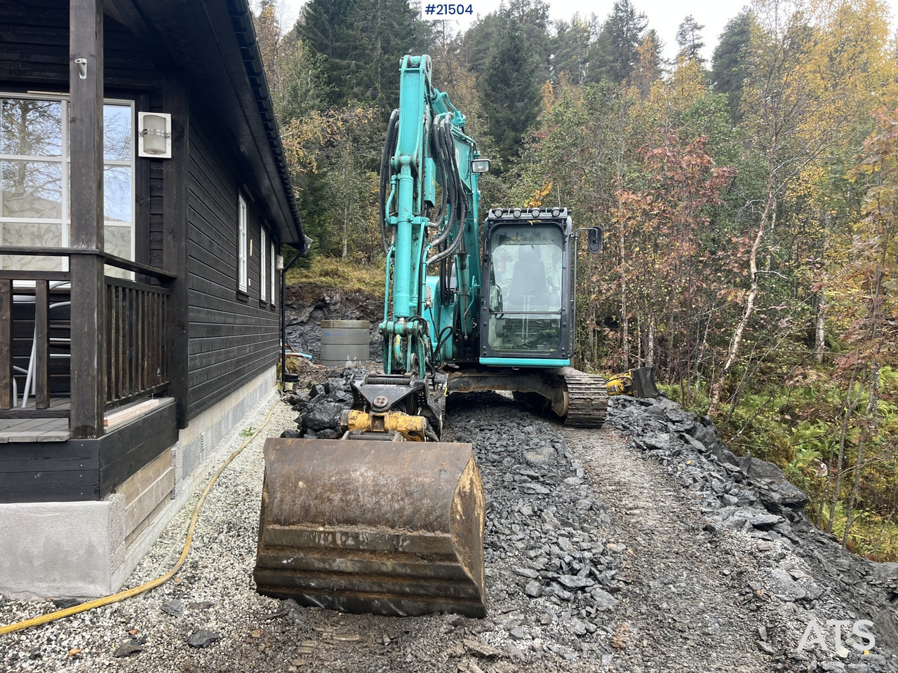 Kobelco Sk75SR-3E gravemaskin m/ pusseskuffe, rototilt og graveskuffe - Escavadora de rastos: foto 2 Kobelco Sk75SR-3E gravemaskin m/ pusseskuffe, rototilt og graveskuffe - Escavadora de rastos: foto 2