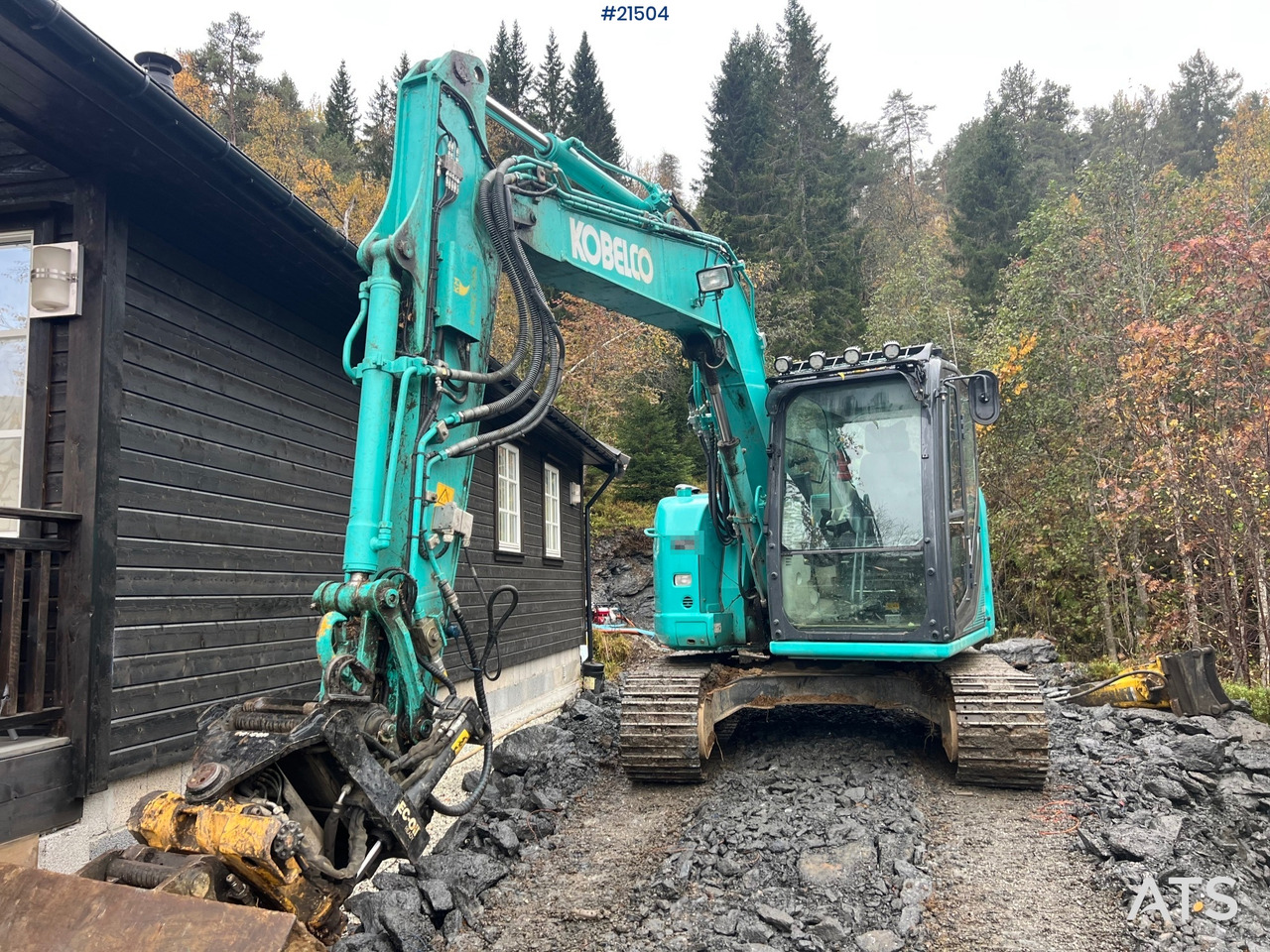 Kobelco Sk75SR-3E gravemaskin m/ pusseskuffe, rototilt og graveskuffe - Escavadora de rastos: foto 5 Kobelco Sk75SR-3E gravemaskin m/ pusseskuffe, rototilt og graveskuffe - Escavadora de rastos: foto 5