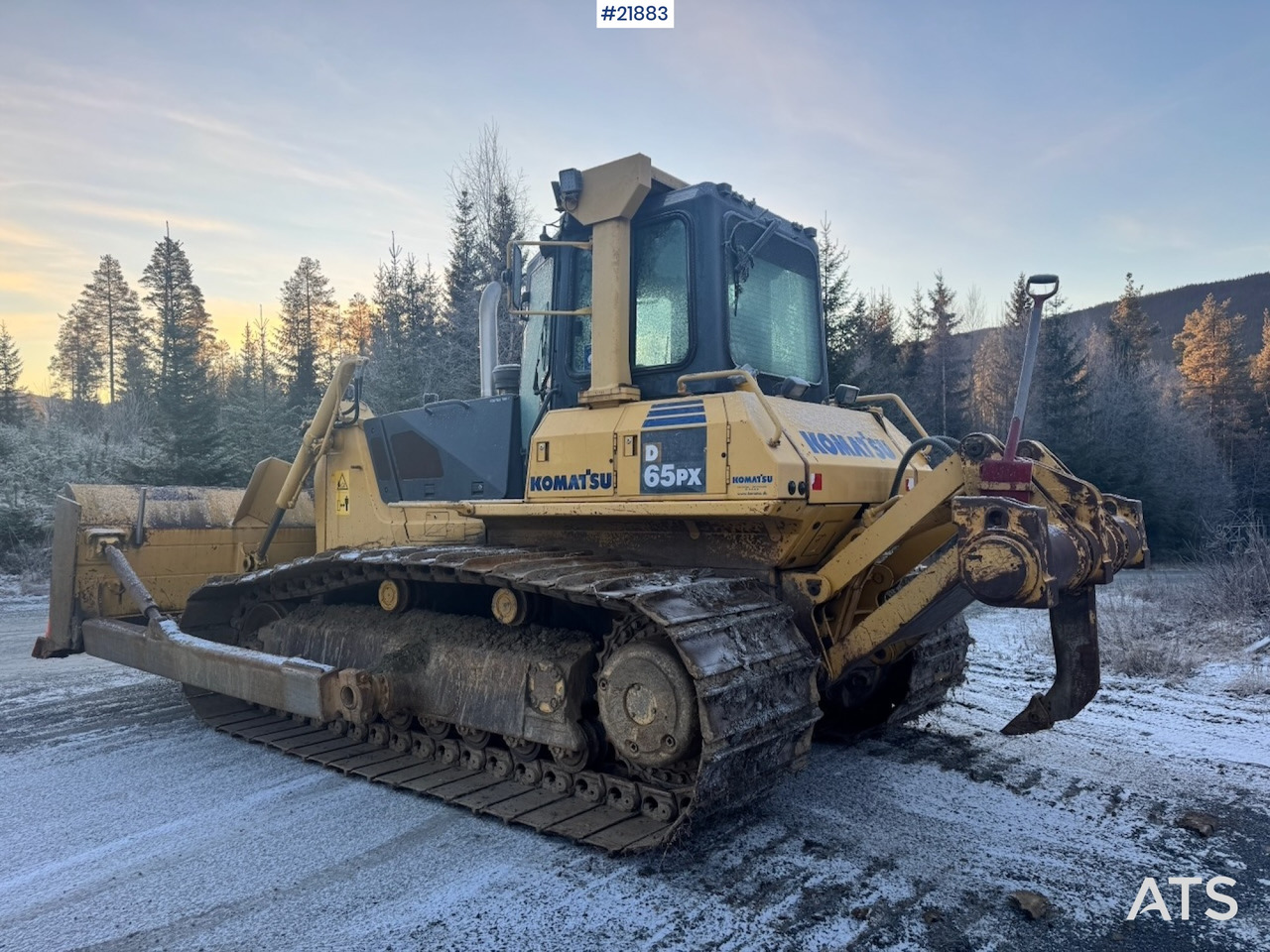 Komatsu D65 PX-15 - Buldôzer: foto 4 Komatsu D65 PX-15 - Buldôzer: foto 4